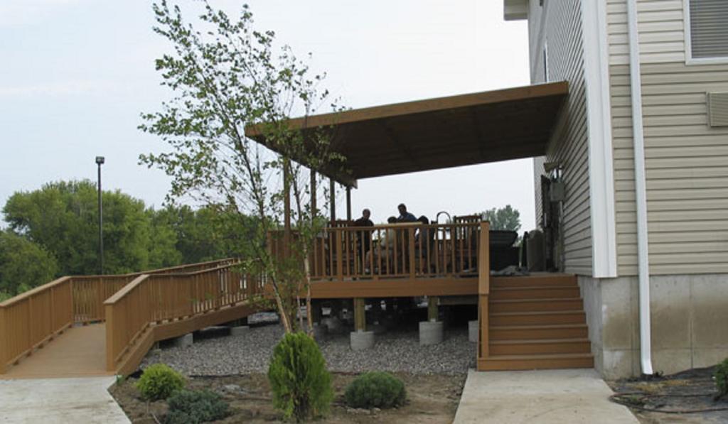 Travelodge By Wyndham Clinton Valley West Court Екстериор снимка